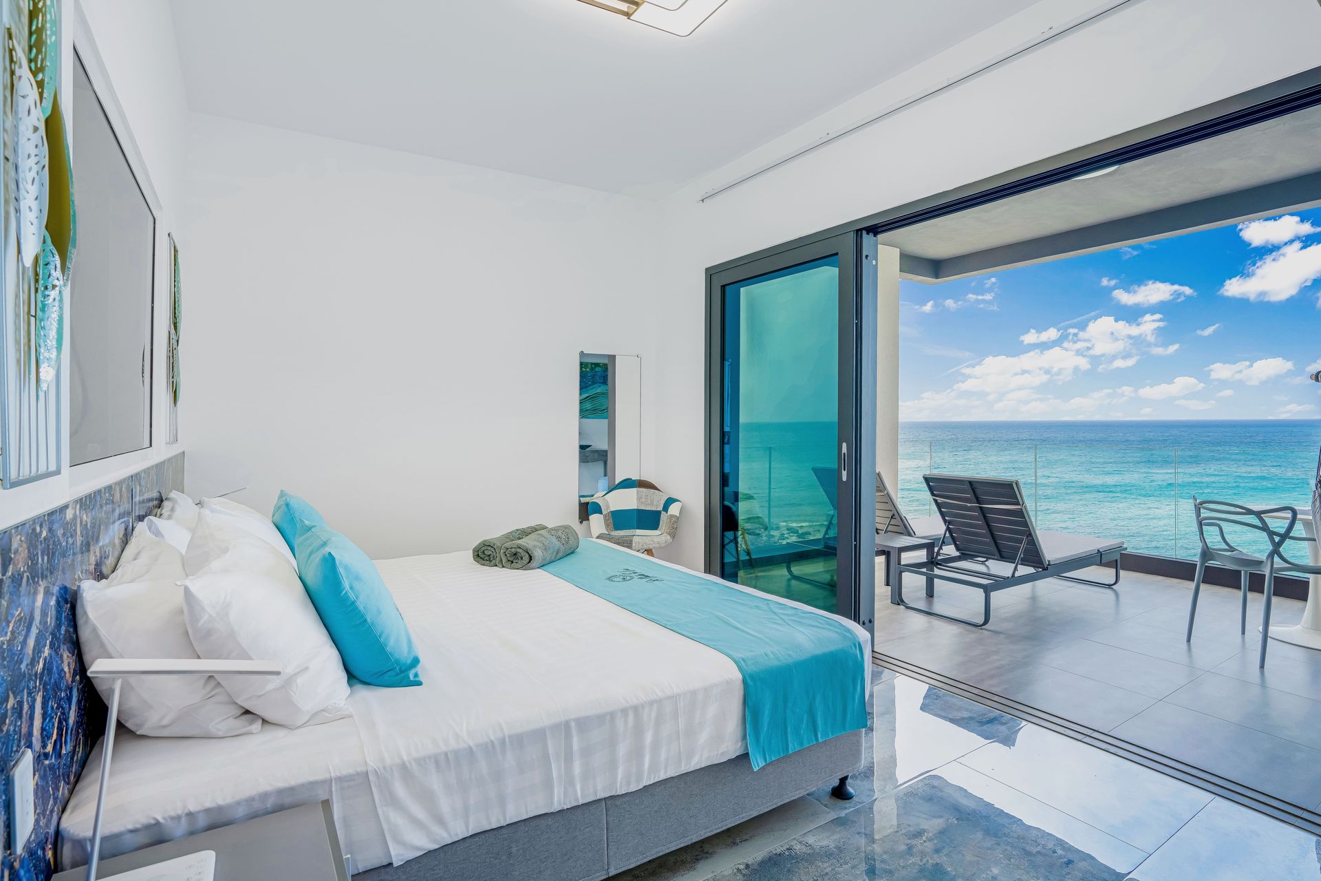 vue imprenable sur la mer